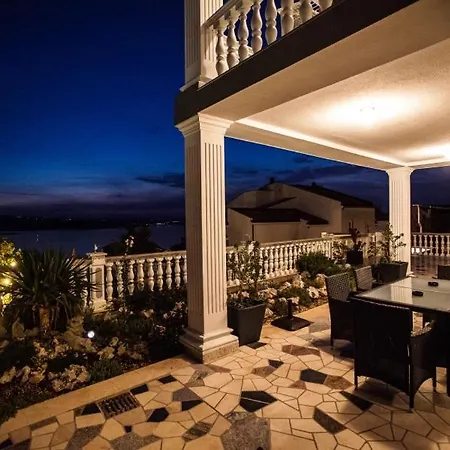 In With Sea View, Terrace, Air Conditioning, Wifi 3492-6 Apartmán