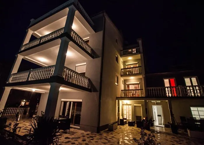 Appartamento In With Sea View, Terrace, Air Conditioning, Wifi 3492-6 Crikvenica