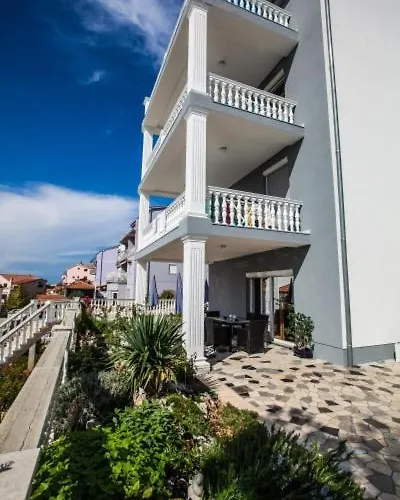 In With Sea View, Terrace, Air Conditioning, Wifi 3492-6 Appartamento