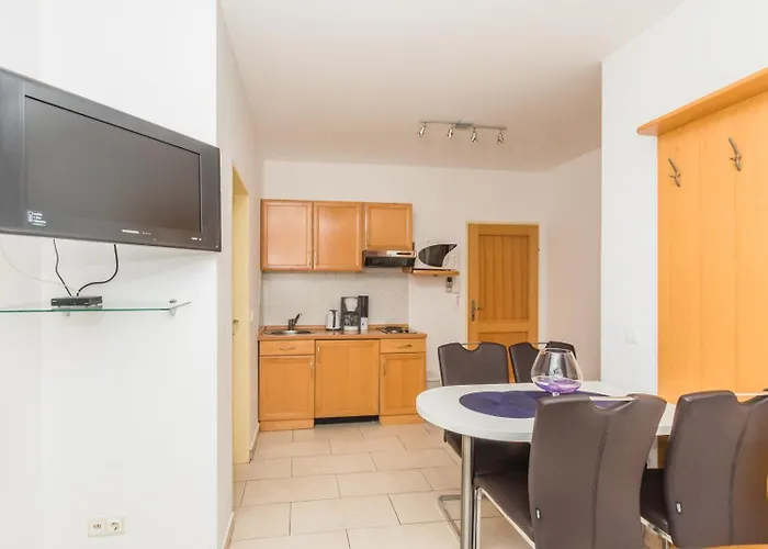 Lägenhet In With Sea View, Terrace, Air Conditioning, Wifi 3492-6 *