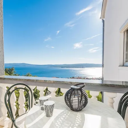 In With Sea View, Terrace, Air Conditioning, Wifi 3492-6 Crikvenica
